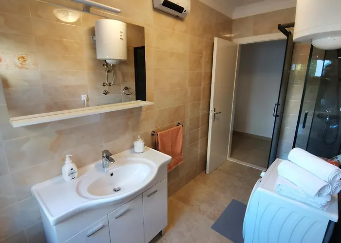Apartman Honeycomb - Free Parking